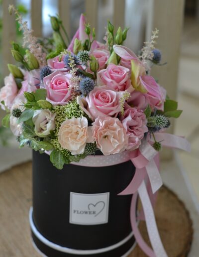 Realizacja Flower box - Kwiaciarnia Atena w Luboniu, Traugutta 24A, bukiety, kompozycje i dekoracje ze świeżych kwiatów